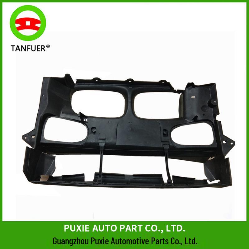 

Центральная решетка воздухозаборника BMW E39 - Деталь 51718159959 Tank fill