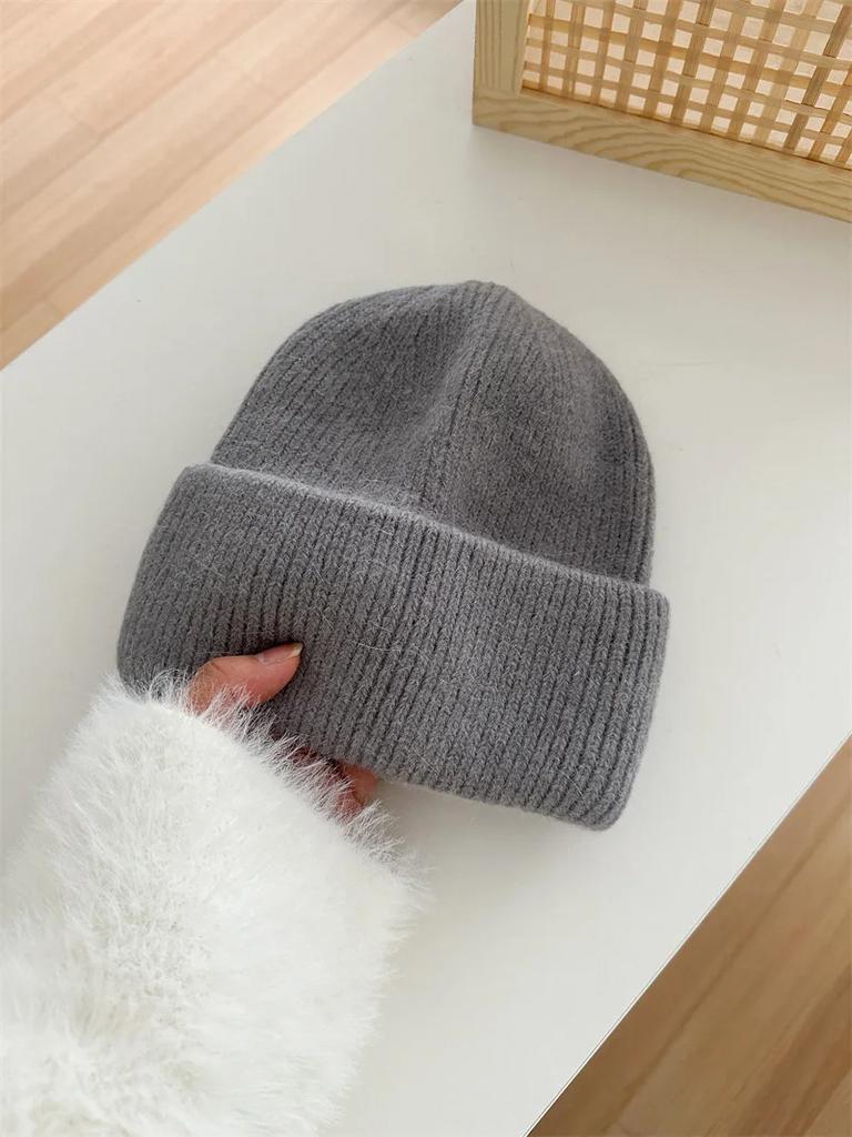 1pc Warm Knit Beanie for Men Women,Slouchy Beanie Hats Winter Knit Cap Soft Ski Hat Unisex,Thick Fisherman Cuff Plain Skull Caps