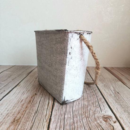 Hanging Flowerpot Retro Style Exquisite Pattern Lanyard Design Rust-proof Sturdy Construction Decorative Iron