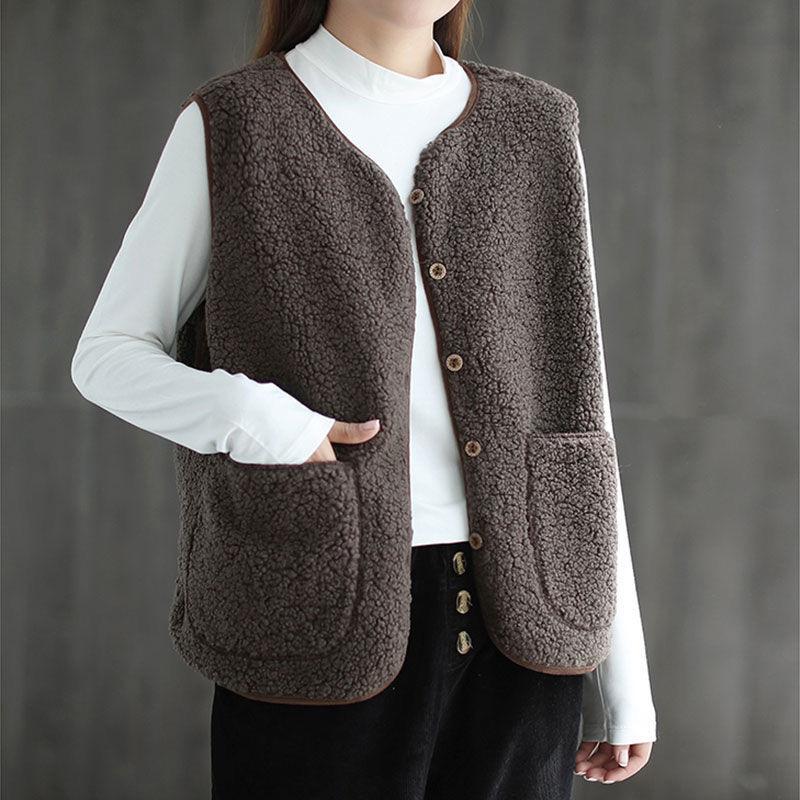 Women's Fall/Winter Korean-Style Short Textured Fleece Jacket and Lightweight Faux Lambswool Vest