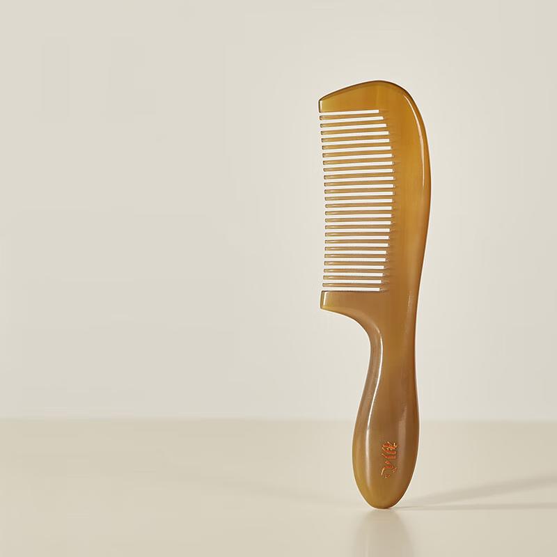 

Ox Horn Long Handle Detangling Comb
