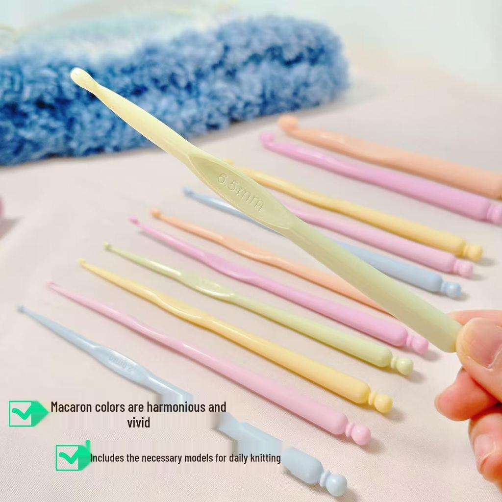 Conjunto de 12 Agulhas de Crochê Coloridas de Plástico para Tricô com Lã e Artesanato DIY de Tecelagem.