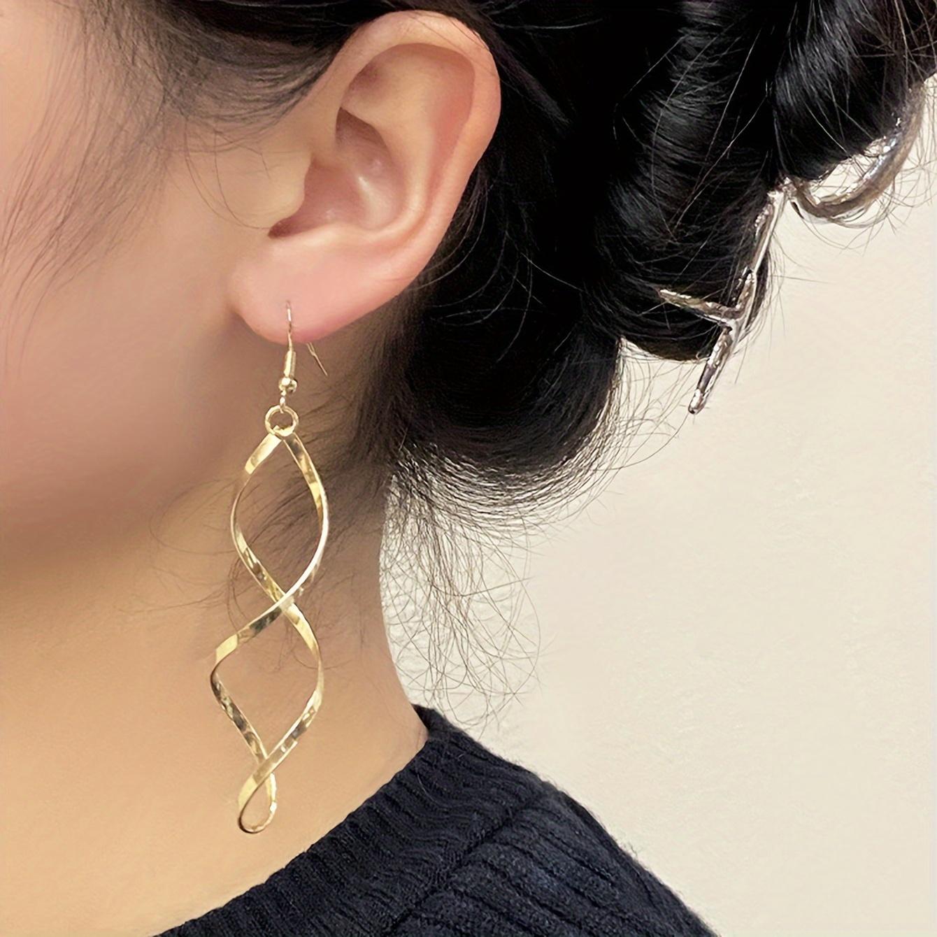 

Unique Spiral Curved Wave Design Earrings for Women, a Pair of Stylish Trendy Drop Earrings, Perfect New Year Gift Female