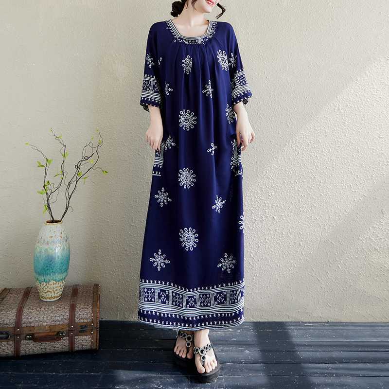 Women's Loose Patterned Slimming Dress