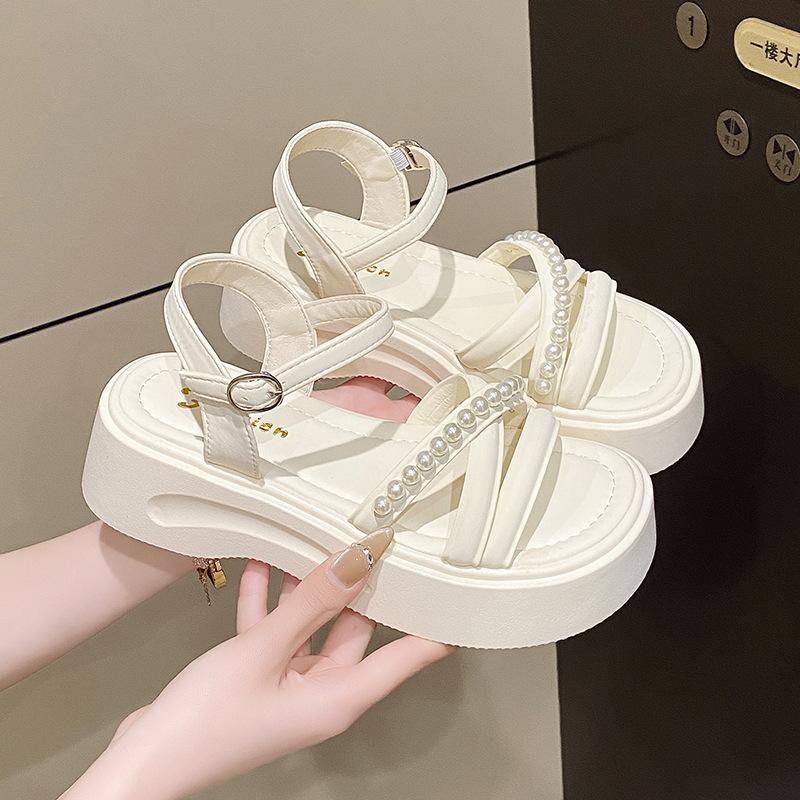 Summer New Thick-soled Sports Sandals Women's Word with Pearl Beach Soft-soled Ultra-light Cool Slippers