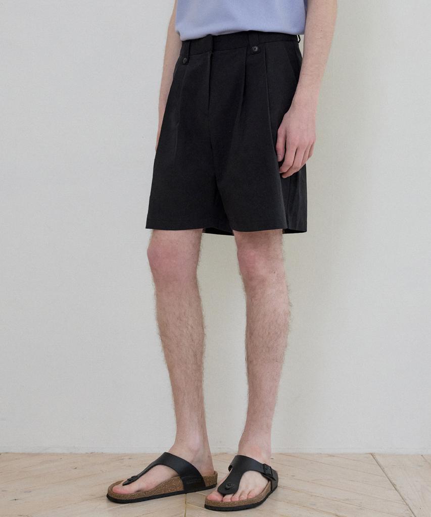 Wednesday Oasis Pure Cotton Double-Pleat Shorts_Black(W25-Pt03)