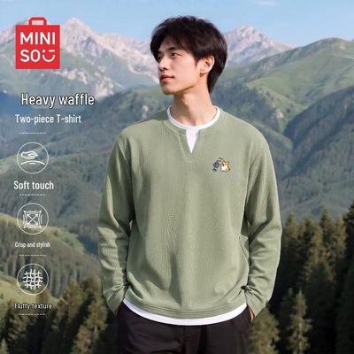 Warme Kleidung – Pullover & Langarmshirts
