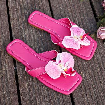 New Hot Sale Ladies Shoes Flip Flops Women's Slippers Casual Daily Slippers Women Square Toe Floral Flat with Women's Sandals