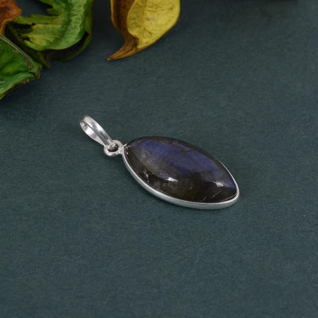 925 Sterling Silver, Labradorite Pendant, Handmade Jewelry, Reiki Pendant, Bezel Pendant, Gift For Her