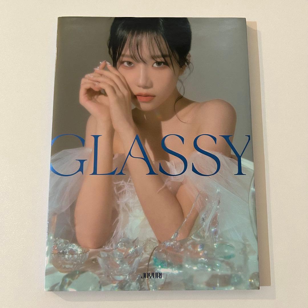 Used Glassy Album Cho Yuri Photocard Power Station Benefit
