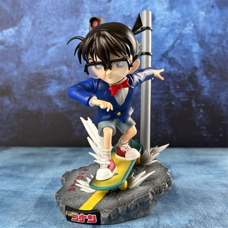 Anime Detektyw Conan Figurka Akcji LK 1/4 Conan na Rolkach Model Statua PVC Kolekcja Ozdoba na Biurko Zabawka Prezenty Urodzinowe