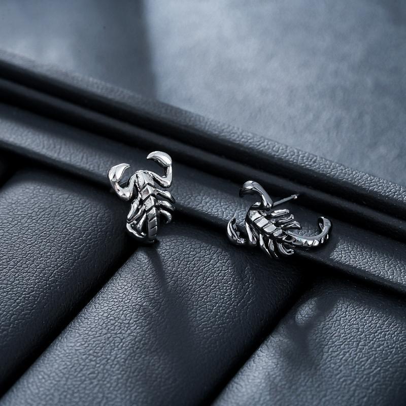 Retro Personality Scorpion Hip-Hop Style Silver Creative Temperament Animal Man And Woman Stud Earrings