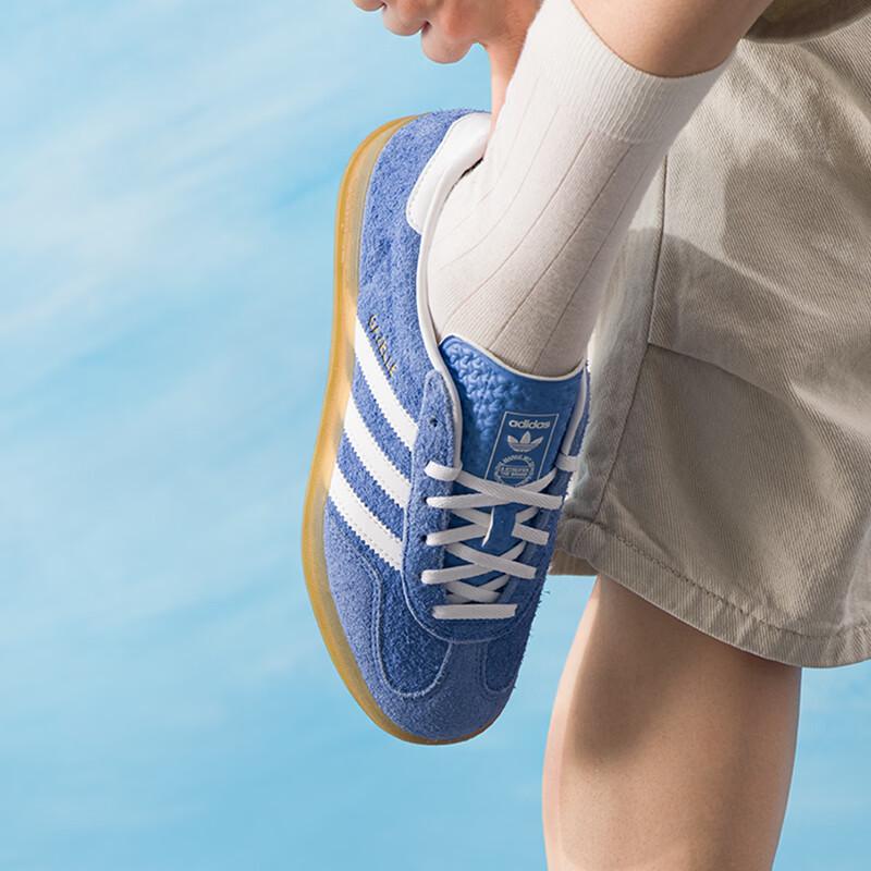 Adidas Women's Gazelle Lifestyle Shoes HQ8717