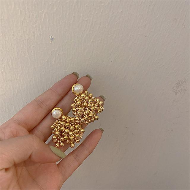 

Барочный жемчуг, металлические серьги-шарики, европейский, американский стиль, хип-хоп, панк, индивидуальные модные серьги-гвоздики, аксессуары для путешествий