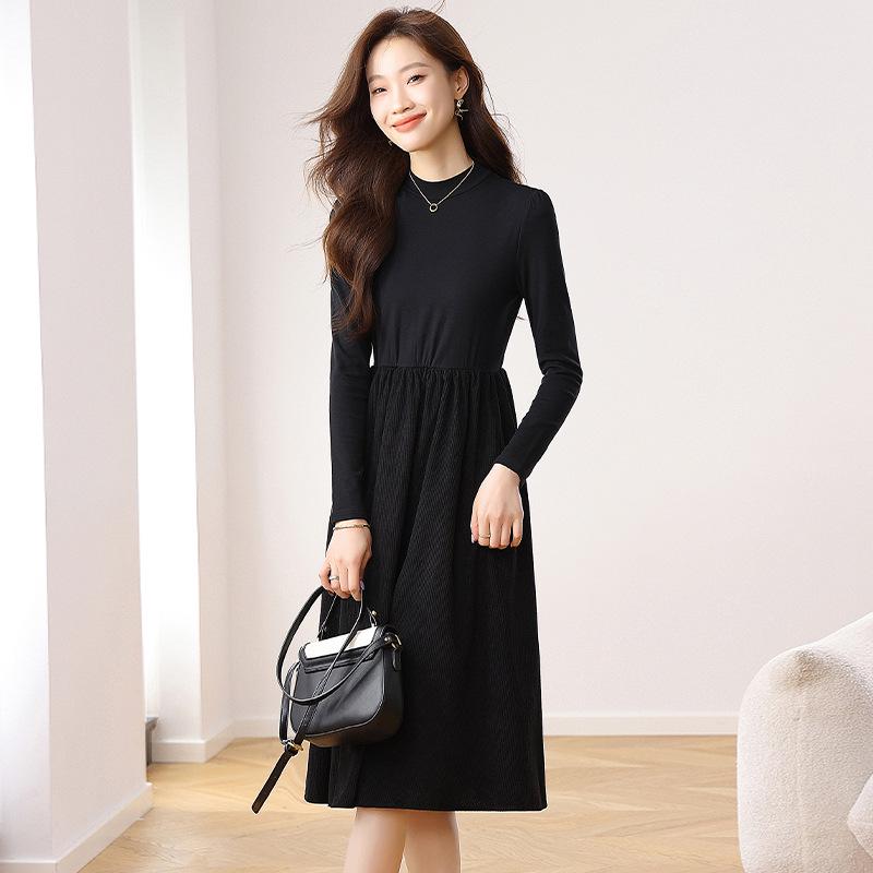 Flattering Slim Waist Dress for Petite Women - 2026 Spring Collection