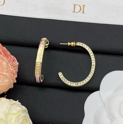 Di Jia D House Inlaid Diamond Stud Earrings - Women's Light Luxury, Versatile Fashion Accessory for Commuting and Trendy Styles.