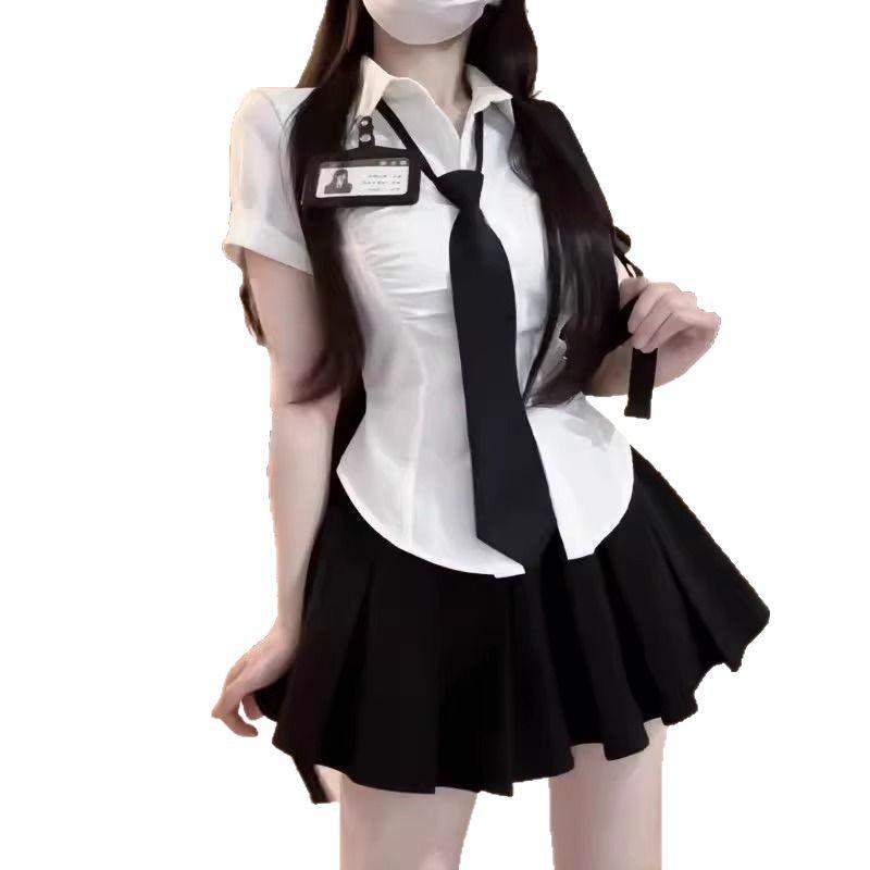 Uniformă JK șic franțuzească-picantă: Set de vară cu top cu mânecă scurtă și fustă plisată