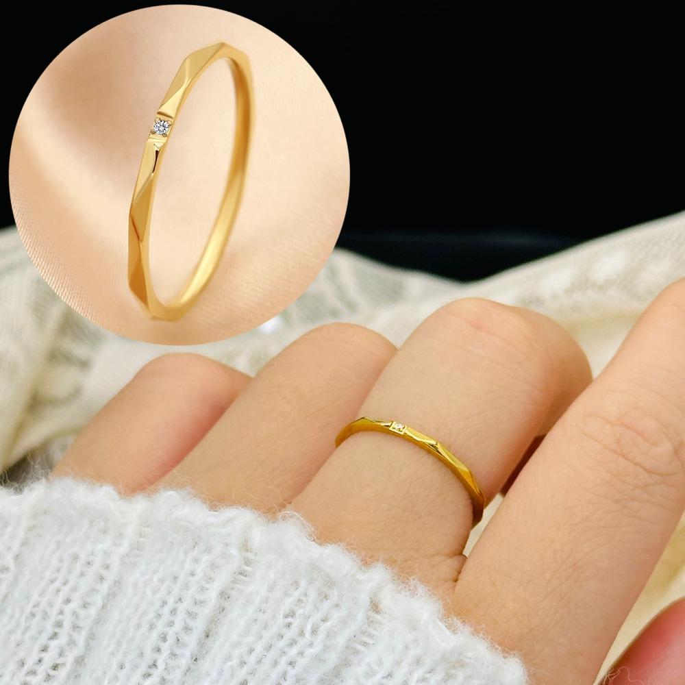Minimalism Fashion Gold Color Zircon Plain Circle Finger Rings for Men Women Daily Wear Stainless Steel Jewelry Accessories Gift
