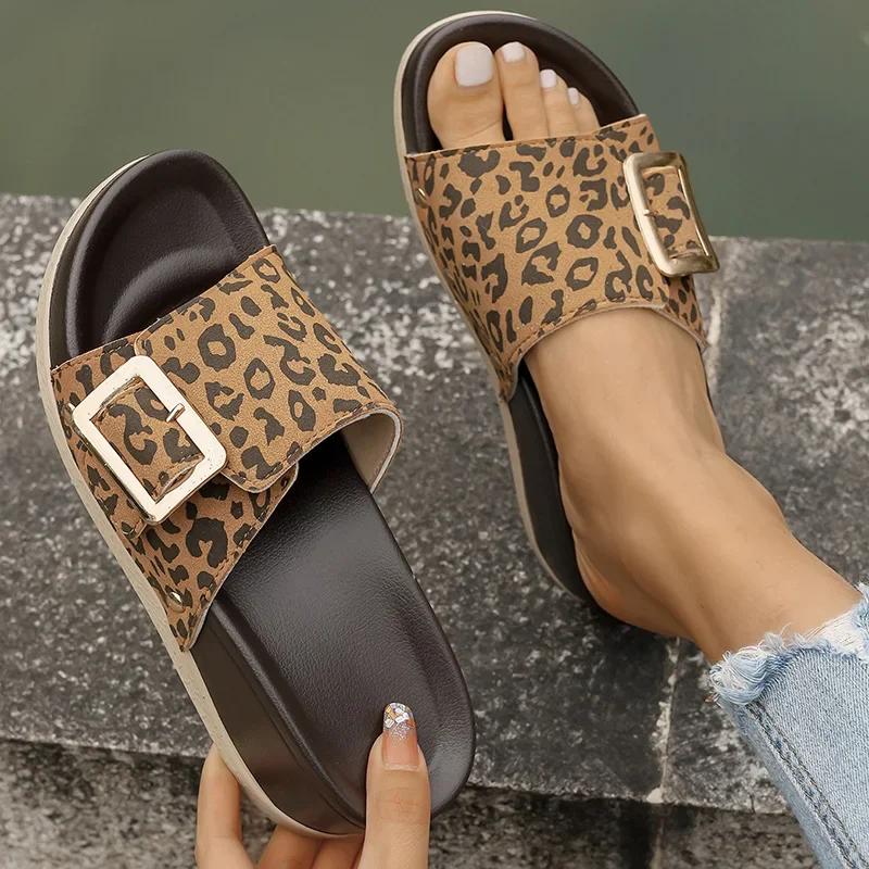 Fashion Vintage Leopard Thick Bottom Slippers Women Summer Casual Buckle Open Toe Sandals Female Plus Size Non Slip Wedge Slides Mujer