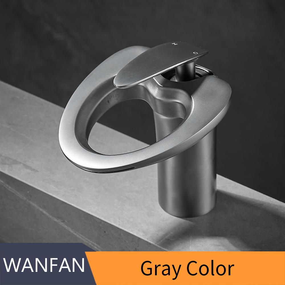 

Черный смеситель для раковины, водопадный смеситель для ванной комнаты, однорычажный смеситель для раковины, смеситель для ванны, латунный кран для раковины, серебристый 855964