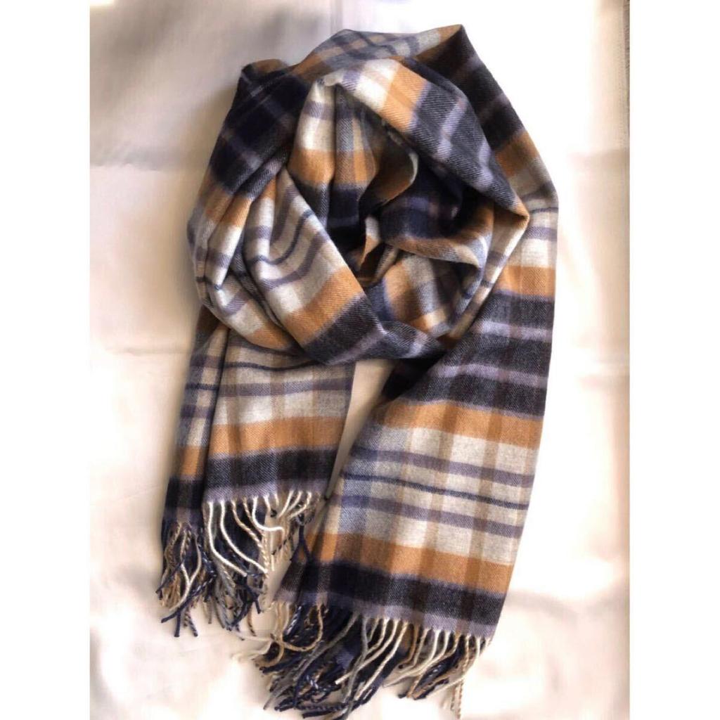 Used Domestic official tag attachedJohnstons rare color stole new House Check 100% cashmere
