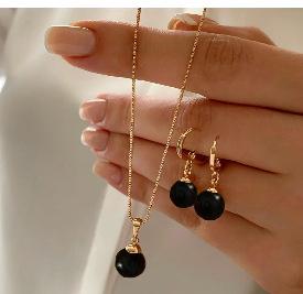 Fashion Light Luxury Earrings Necklace Set for Women