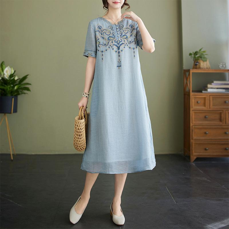 Simple and Casual Summer New Cotton and Linen Literary and Ethnic Style Embroidery Loose Short-sleeved Dress Women