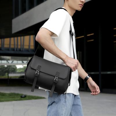 New Fashion Business Commuter Shoulder Bag Large Capacity Anti-splashing Travel Bag Multifunctional Versatile Trend Messenger Bag