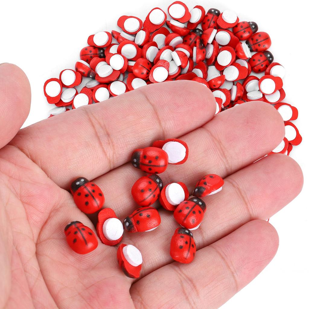 300Pcs Wooden Ladybugs Simulation Tiny Landscape Crafts Scrapbooking DIY Decoration Accessories