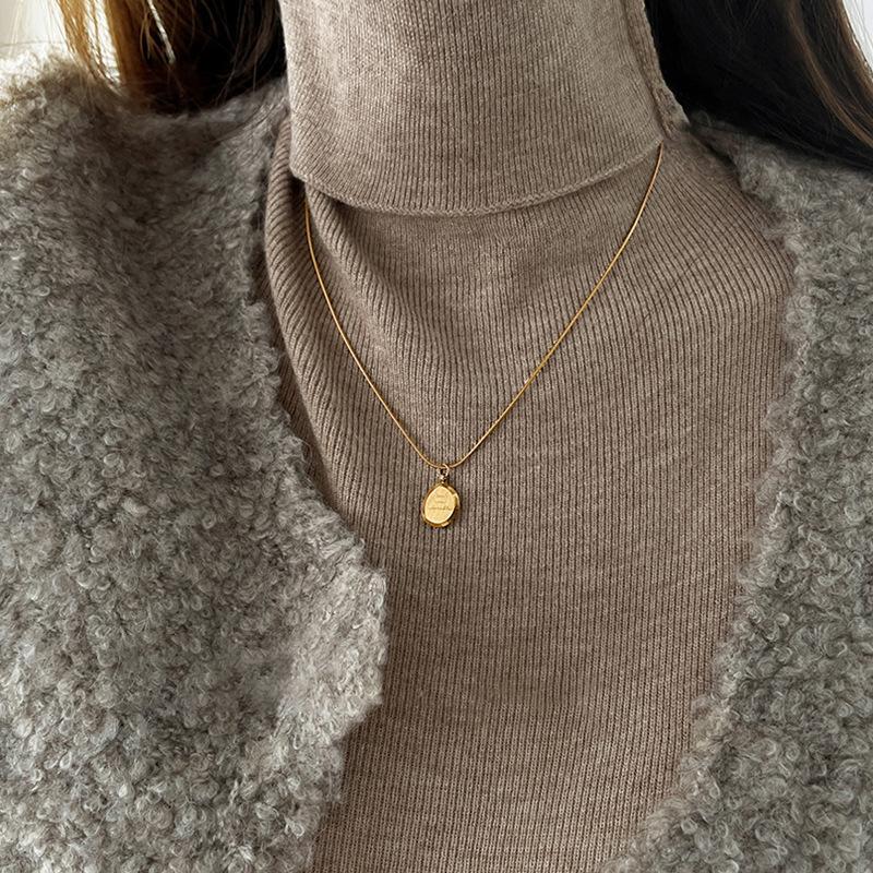 Titanium Steel Necklace Layering Choker Elegant Fashion Golden Jewelry for Women