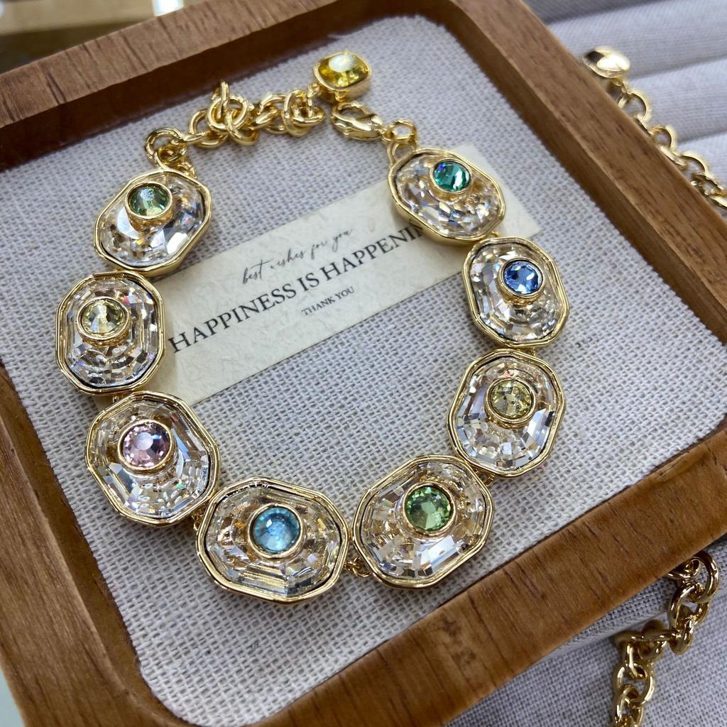 Light Luxury Fresh And Shiny Crystal Micro-Inlaid Super Flash Bracelet Necklace Design Fashion High-End Trend Element Suit Women