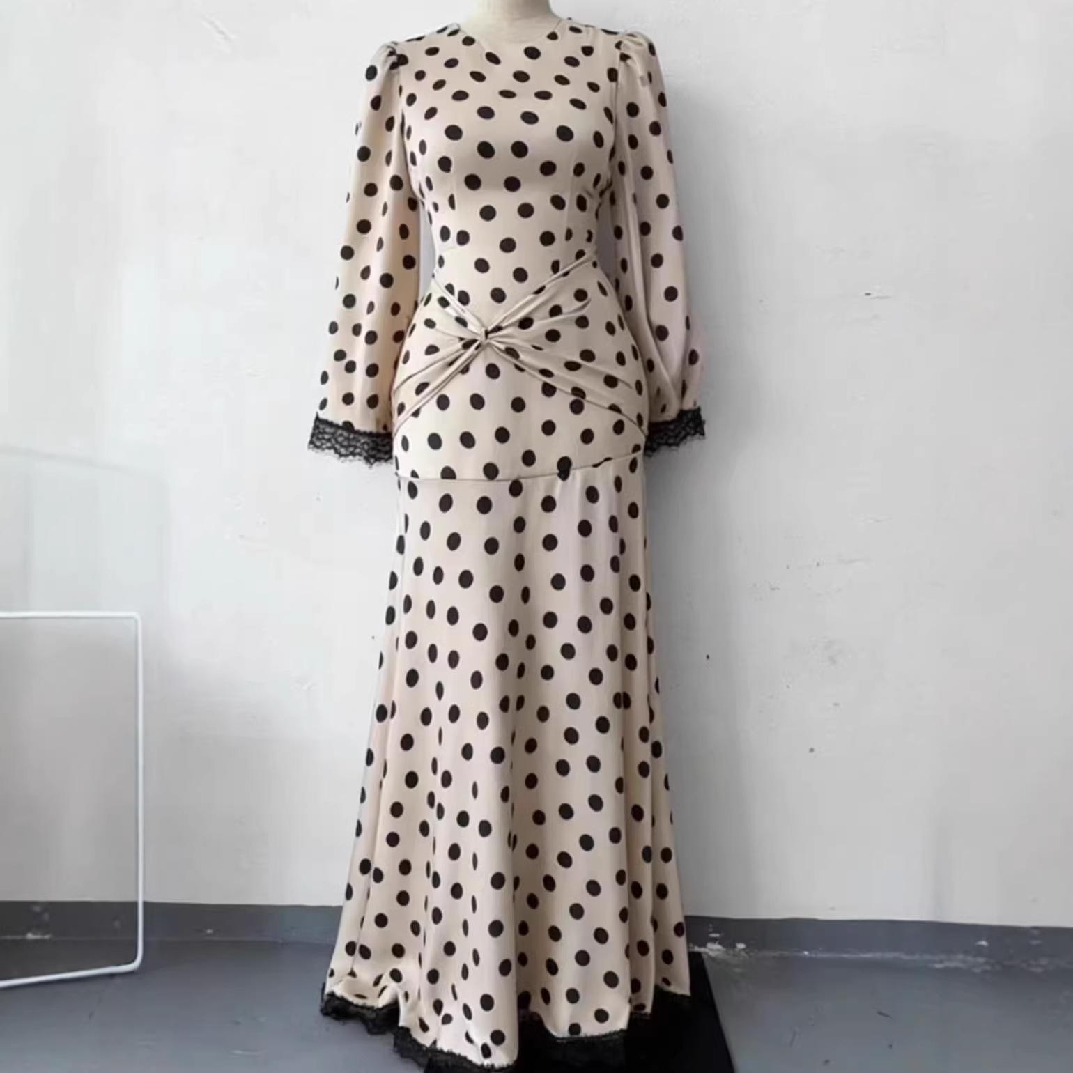 

2026 European-American Polka Dot Slim-Fit Fishtail Dress L грязно-белый