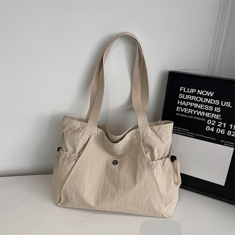 Water-Resistant Nylon Tote Bag for Women – Lightweight and Durable Everyday Shoulder Bag with Multiple Pockets