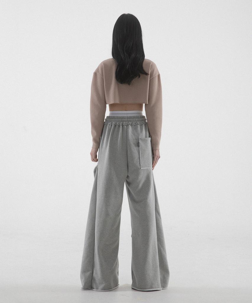 Paensyo Crop Knit Zip Up - Beige