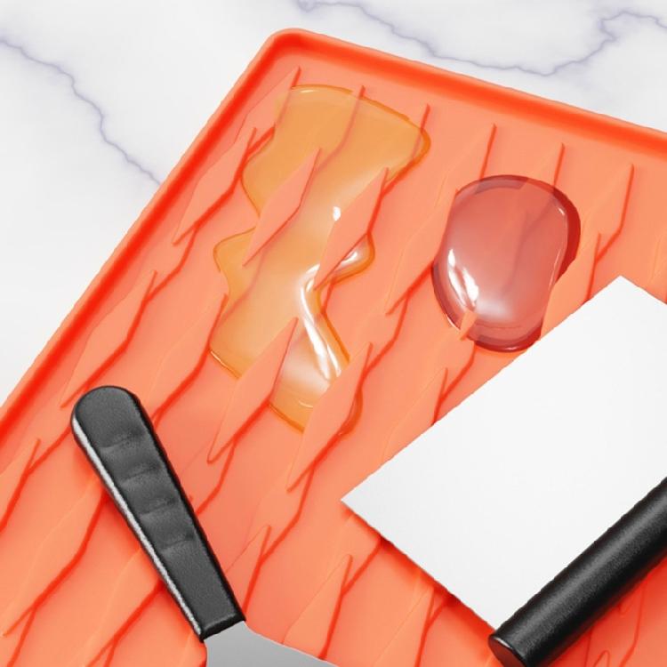 Barbecue Cutlery Tool Pads Outdoor BBQ Utensils Pads Barbecue Tool Mat Silicone Texture Gift for Grill Enthusiasts