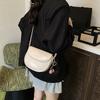Premium Sense Saddle Bag Bag Women's New Trendy Fashion Versatile Shoulder Bag Retro Versatile Messenger Bag