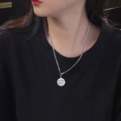 Design Letter Round Plate Pendant Necklace Women's Clavicle Chain Ins Simple Cold Style Cool Jewelry Accessories for Women