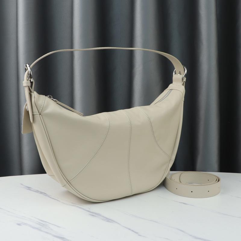 New Cross Border Niche Design Dumpling Bun Large Capacity Simple Bull Horn Baotou Layered Cowhide Underarm Crescent 40x13x22cm