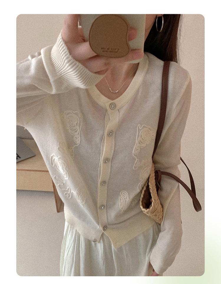 Women's Knit Cardigan Outerwear: Round Neck, Spring/Summer 2026 Fashionable Sweater Top.