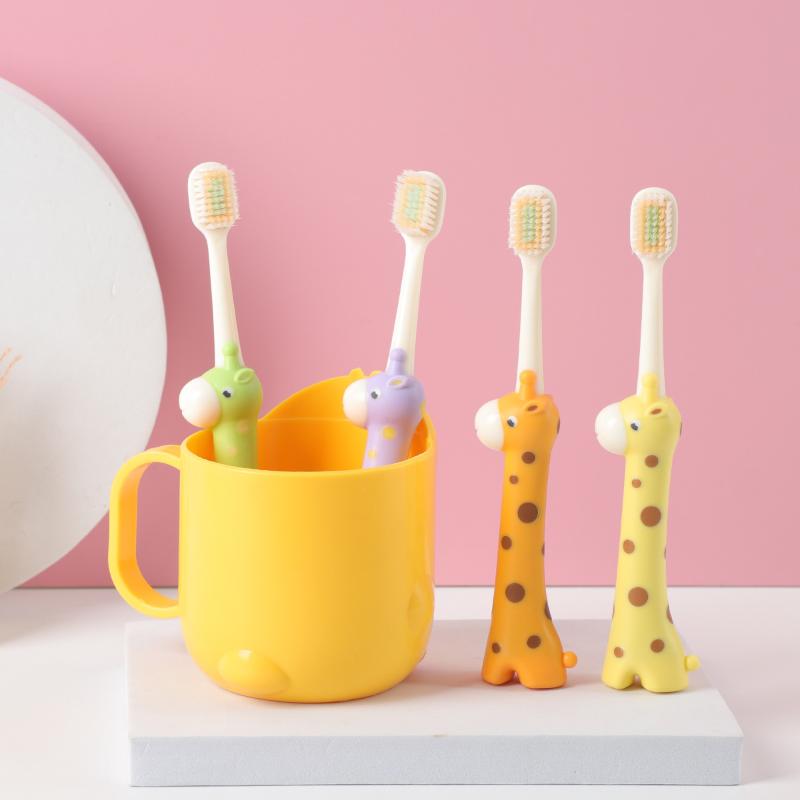 2 Pcs Soft Bristles Kids Toothbrushes Giraffe Shaped Child Cartoon Toothbrush For Kids 3-6-12