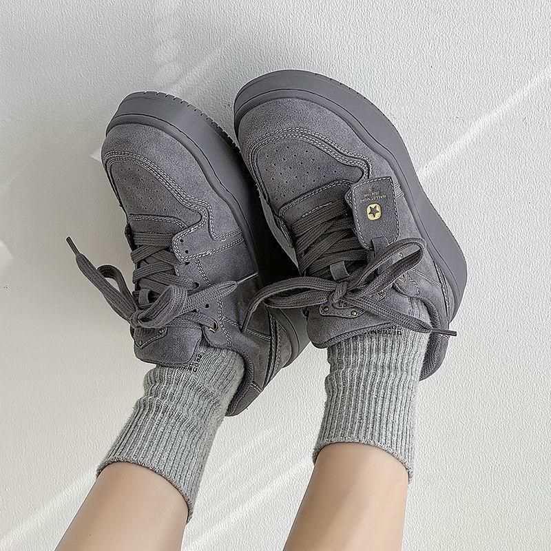 Frühling und Herbst Sport- und Freizeit-Board-Schuhe Damen Plateau-Erhöhung Merad Damen Brotschuhe Original Nische Paar Schuhe