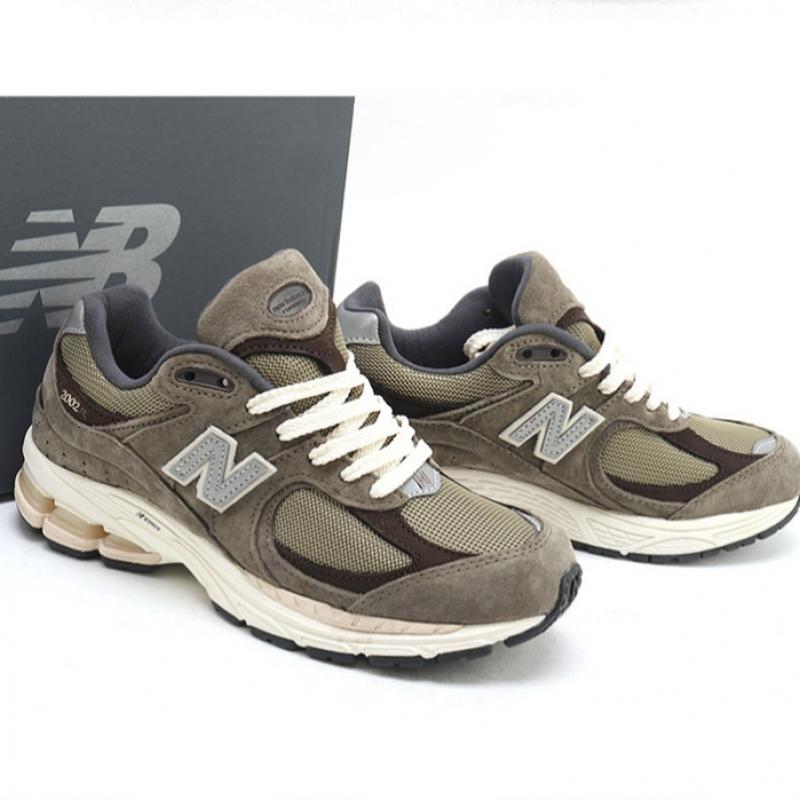 New Balance 2002 Khaki