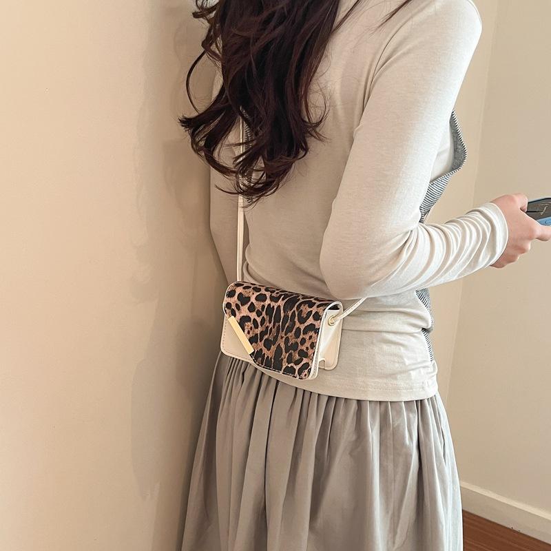 Korean Style Leopard Print Underarm Crossbody Small Square Bag