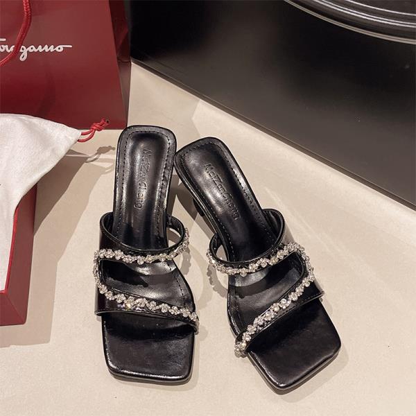 Fashion Slippers Casual High-Heeled Shoes Lady Slides Slipers Women Jelly Flip Flops Luxury 2025 Summer Glitter Fashion Crystal Scandals