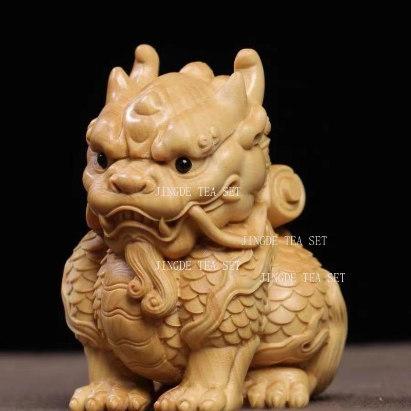Thuja sutchuenensis Solid Wood Carved Tea Toys Kirin Tea Pet Ornament Home Crafts and Cultural Toys Kung Fu Tea Set Accessories
