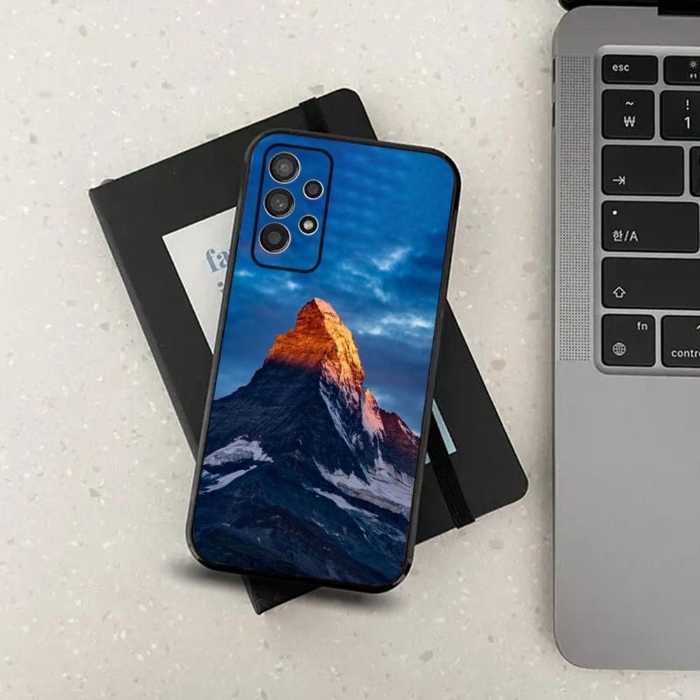 Matterhorn Swiss Mountain Phone Case For Samsung S24,S21,S22,S23,S30,Ultra,S20,Plus,Fe,Lite,Note,10,9,5G Black Soft Cover