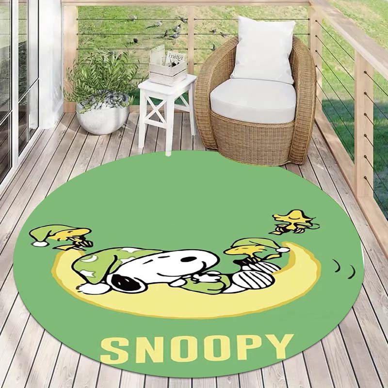 

Snoopy Round Rug Cute Cartoon Soft Flannel Carpet Non-Slip Mat for Bedroom Living Room Kids Room Home Decor 80cmx80cm