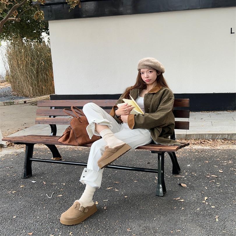 Height-increasing thick-soled versatile warm-keeping, piled and thickened snow boots for women's autumn and winter fluffy slippers, wearing a cotton m