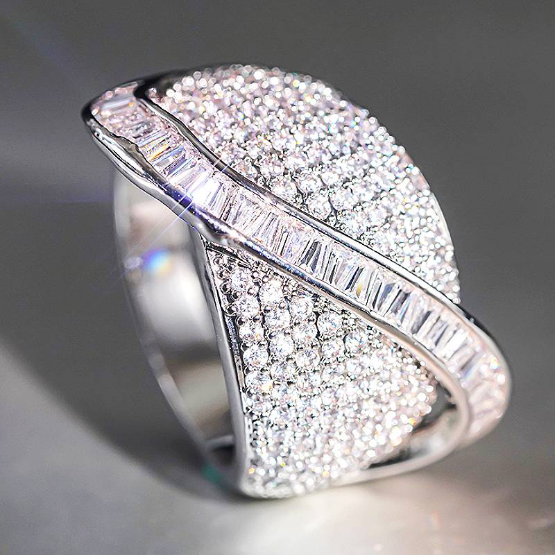 

Huitan Sparkling Women Ring Luxury Accessories Inlaid Shining CZ Trendy Party Engagement Holiday Wedding Unique Design Zircon 6