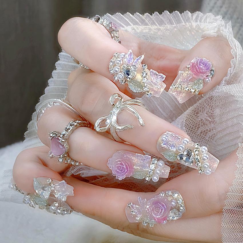 New Wearable Nail Tips Light Luxury Sparkling Floral Nail Tips Fairy Fashion Premium Fake Nail Patches U74